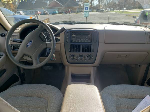 2003 Ford Explorer, V6, 4x4, only 106k mikes - cars & trucks - by... for sale in Ravenna, OH – photo 6