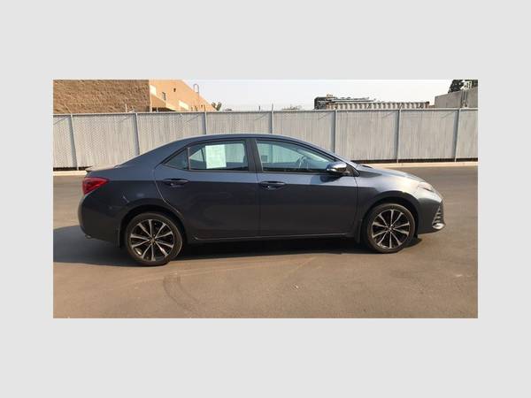 2019 Toyota Corolla SE - cars & trucks - by dealer - vehicle... for sale in Fresno, CA – photo 3