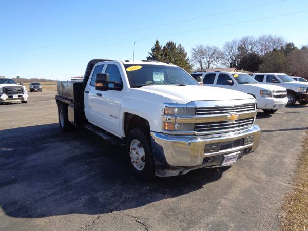 2015 Chevrolet Silverado 3500HD 4X4 DUALLY FLATBED RUST FREE for sale in Loyal, WI – photo 13