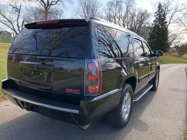 2008 GMC Yukon Denali - cars & trucks - by dealer - vehicle... for sale in Indianapolis, IN – photo 9
