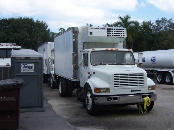 2) International Refrigerated Box Trucks for sale in Fort Lauderdale, FL – photo 5