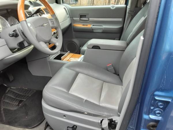2007 Chrysler Aspen Limited - cars & trucks - by owner - vehicle... for sale in Wilmington, MA – photo 9