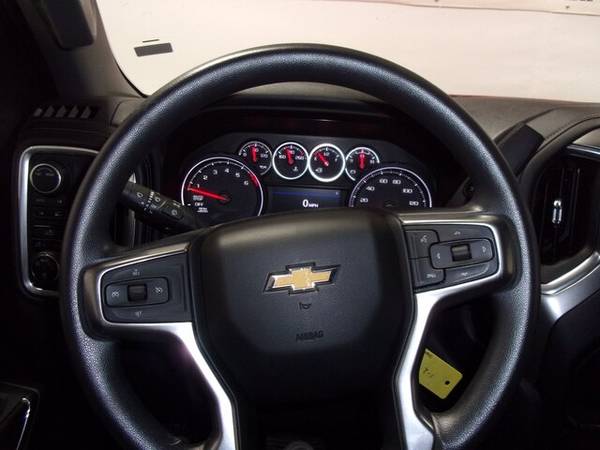 2020 Chevrolet Chevy Silverado 1500 LT - - by dealer for sale in Moriarty, NM – photo 21