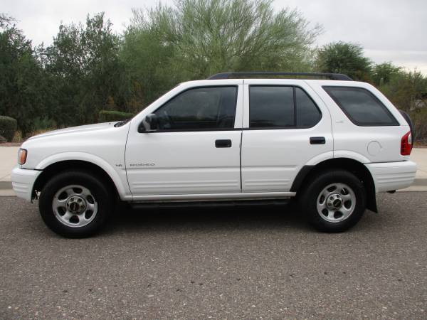 2000 ISUZU RODEO SPORT UTILITY VEHICLE ** 123K MILES - cars & trucks... for sale in Phoenix, AZ – photo 2