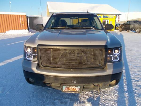2007 GMC Sierra 1500 EXTENDED CAB PICKUP 4-DR - cars & trucks - by... for sale in Fairbanks, AK – photo 2