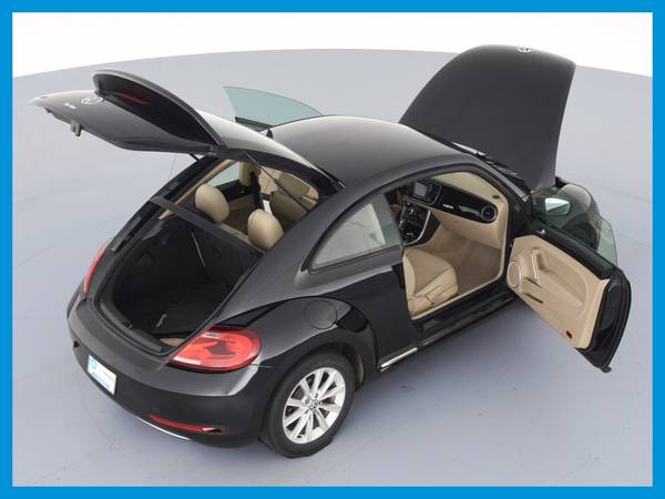 2017 VW Volkswagen Beetle 1 8T SE Hatchback 2D hatchback Black for sale in Farmington, MI – photo 19