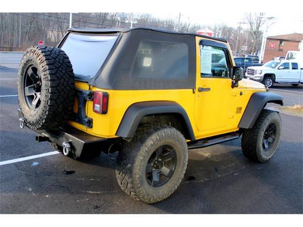 2011 Jeep Wrangler LIFTED 6-SPEED MANUAL 4WD SPORT ONLY 59,173 MILES... for sale in Salem, CT – photo 5