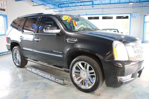 2011 Cadillac Escalade Platinum Edition AWD 4dr SUV Guara for sale in Dearborn Heights, MI – photo 3