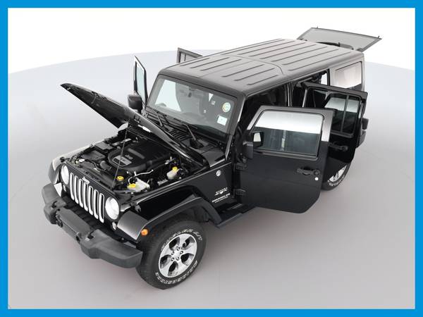 2017 Jeep Wrangler Unlimited Sahara Sport Utility 4D suv Black for sale in Hobart, IL – photo 15