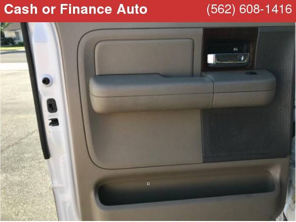 2006 Ford F-150 SuperCrew 139" Lariat for sale in Bellflower, CA – photo 15