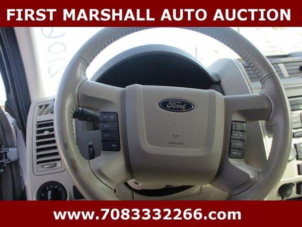 2012 Ford Escape XLT - Auction Pricing - - by dealer for sale in Harvey, IL – photo 4