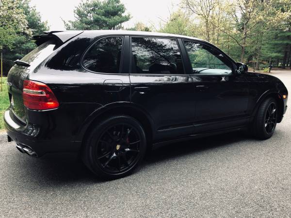 2010 Porsche Cayenne GTS Mint Condition 93k Miles - Dealer Maintained for sale in Waltham, MA – photo 5