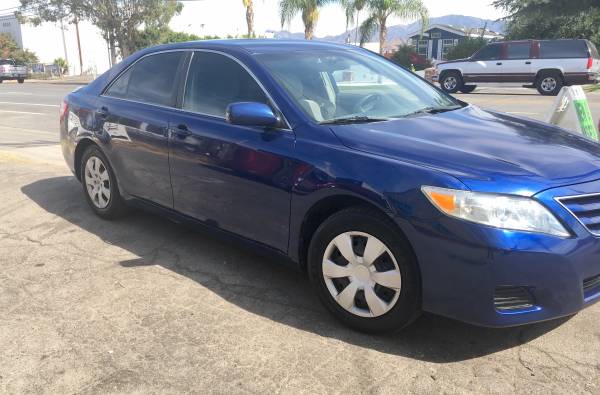 Toyota Camry 2010 (blue) for sale in North Hollywood, CA – photo 2