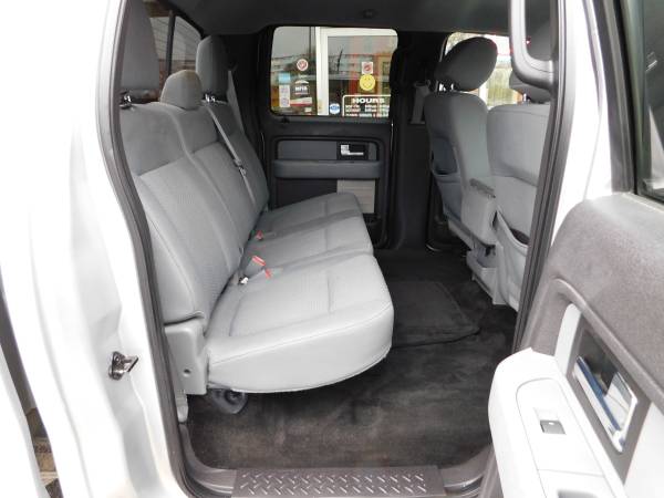 2013 Ford F-150 4WD SuperCrew 145 XLT - - by dealer for sale in Omaha, NE – photo 9