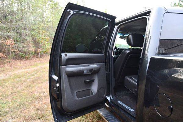 2010 Chevrolet Chevy Silverado 1500 Crew Cab LT Pickup 4D 5 3/4 ft... for sale in Colonial Heights, VA – photo 14