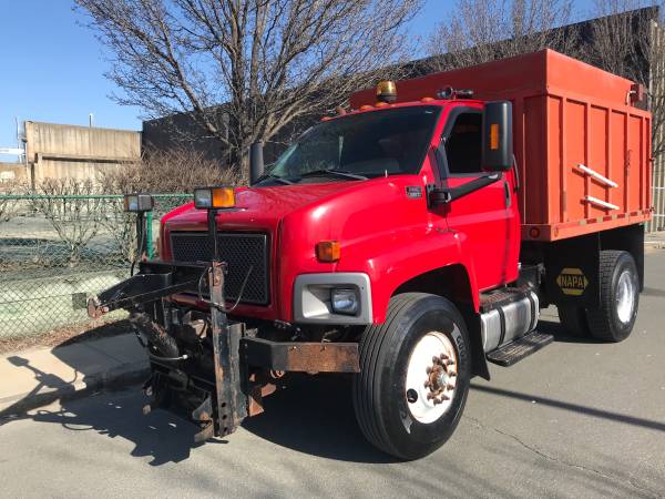 2005 GMC C8500 Dump Truck - - by dealer - vehicle for sale in Somerville, MA – photo 2