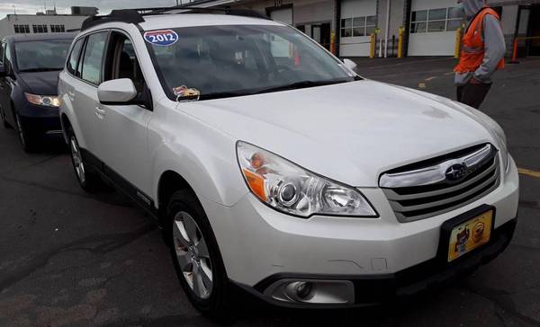 2012 Subaru Outback 2 5i AWD 4dr Wagon CVT - 1 YEAR WARRANTY! for sale in East Granby, MA – photo 4
