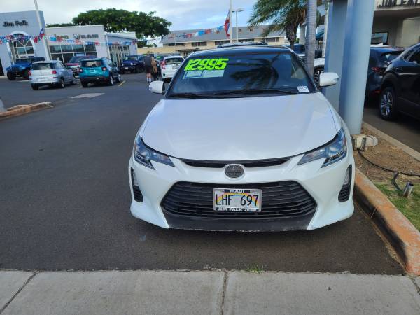 ((ONLY $12,995)) 2015 SCION tC - cars & trucks - by dealer - vehicle... for sale in Kahului, HI – photo 4