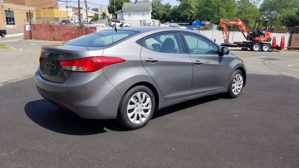 2012 Hyundai Elantra - Great Commuter Car, Clean, Financing Available for sale in Alexandria, District Of Columbia – photo 5