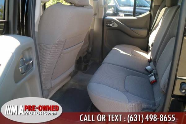 2015 Nissan Frontier 4WD Crew Cab SWB Auto SV Guaranteed Credit... for sale in Huntington Station, NY – photo 18