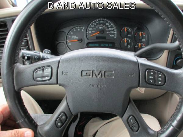 2005 GMC Yukon 4dr 1500 4WD SLT D AND D AUTO - cars & trucks - by... for sale in Grants Pass, OR – photo 14