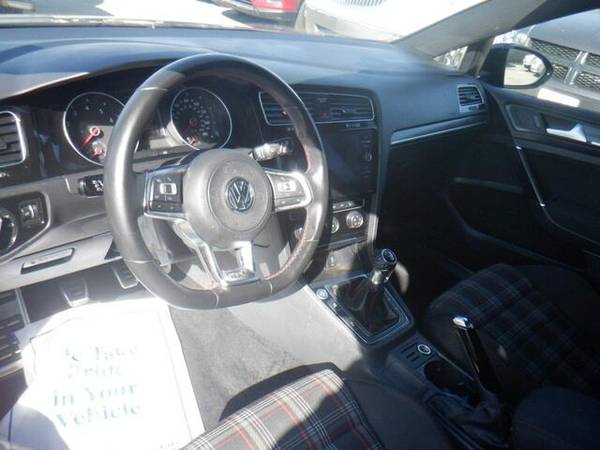 2018 Volkswagen Golf GTI SE - cars & trucks - by dealer - vehicle... for sale in URBANDALE, IA – photo 4