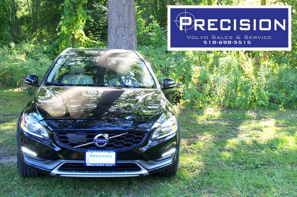 2015.5 Volvo V60 T5 AWD Cross Country – Black for sale in Schenectady, VT – photo 2