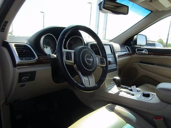 2011 Jeep Grand Cherokee Limited - - by dealer for sale in Sullivan, MO – photo 10