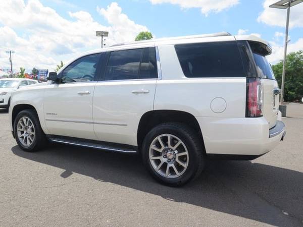 2015 GMC Yukon Denali AWD Four Door SUV Quad Seating Loaded with for sale in Portland, OR – photo 7