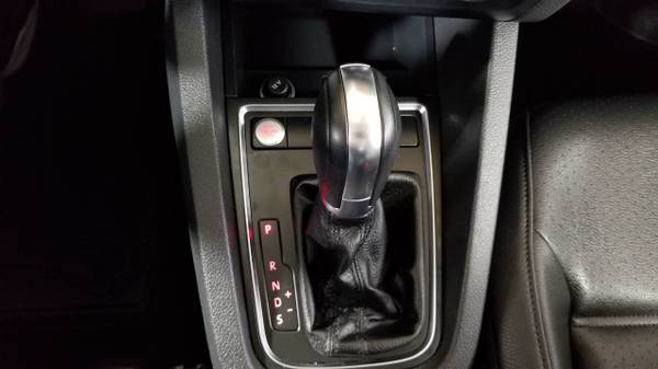 2017 Volkswagen Jetta 1 4T SE Automatic Pure W for sale in Jersey City, NJ – photo 21