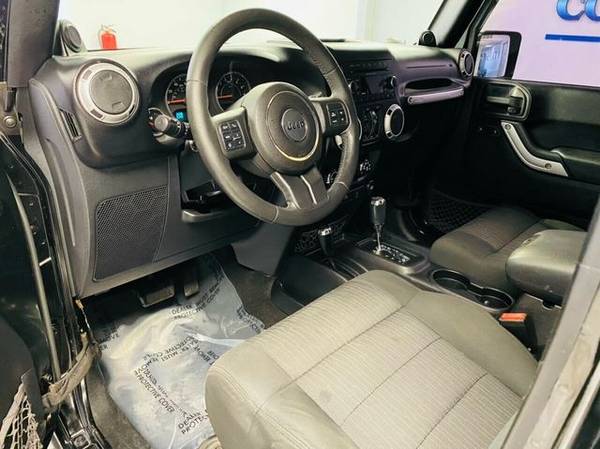 2012 Jeep Wrangler Unlimited 4WD 4dr Sahara *GUARANTEED CREDIT... for sale in Streamwood, IL – photo 14
