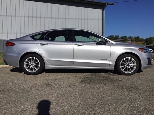 2019 Ford Fusion Hybrid SE hatchback Silver - - by for sale in Marshalltown , IA – photo 8