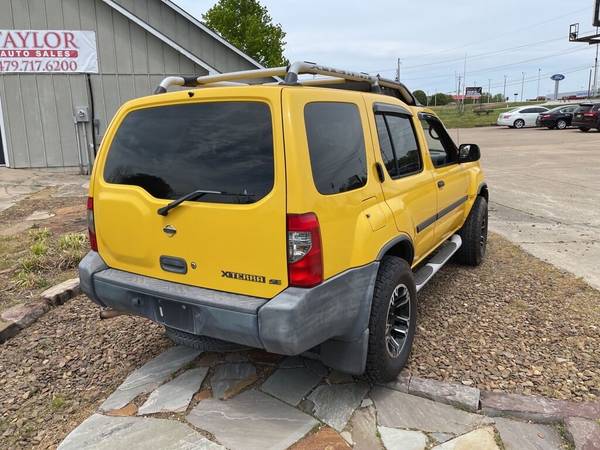 2001 Nissan Xterra XE V6 4dr 4WD SUV hatchback YELLOW - cars & for sale in Springdale, AR – photo 5