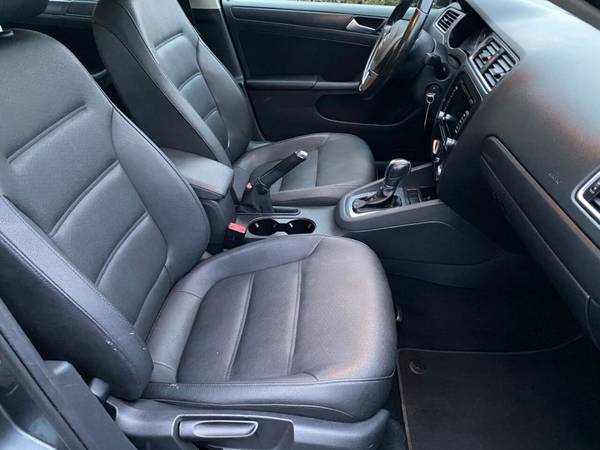 2012 Volkswagen Jetta SE PZEV 4dr Sedan 6A w/ Convenience and... for sale in Lynnwood, WA – photo 23