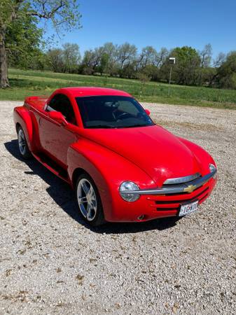 2005Chevrolet SSR for sale in Other, IL – photo 6