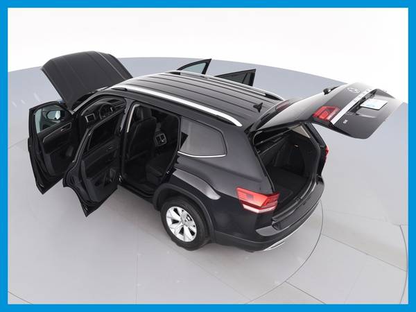 2018 VW Volkswagen Atlas SE 4Motion Sport Utility 4D suv Black for sale in NEWARK, NY – photo 17