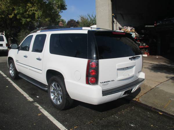 2008 Gmc Denali Xl for sale in Floral Park, NY – photo 3