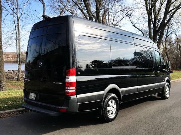 2014 Mercedes-Benz Sprinter 2500 Passenger - Financing Available! -... for sale in Morrisville, PA – photo 3