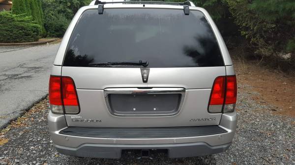 2004 Lincoln Aviator W/ 200K **Mechanic's Special** for sale in reading, PA – photo 6