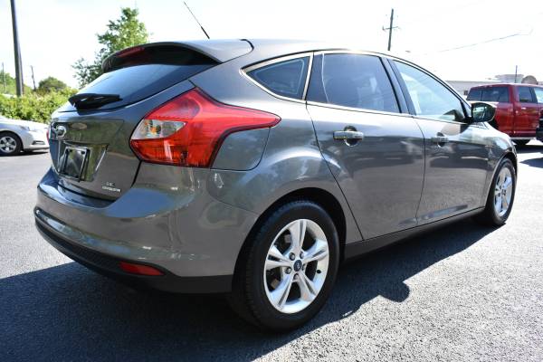 2012 Ford Focus SE Hatchback 5 Speed Sunroof WARRANTY No Doc Fees! for sale in Apex, NC – photo 2