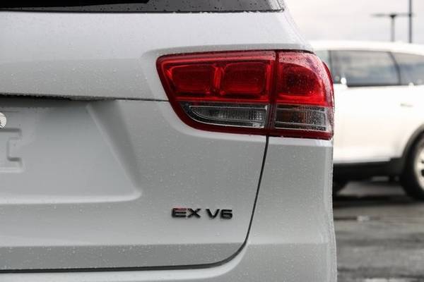 2017 Kia Sorento EX 3.3L V6 AWD SUV 4WD THIRD ROW * LOADED for sale in Auburn, WA – photo 16