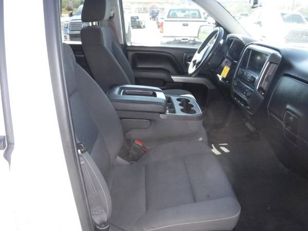 2017 Chevrolet Silverado 1500 4WD Crew Cab 153 0 LT w/1LT - cars & for sale in Wheelersburg, KY – photo 8