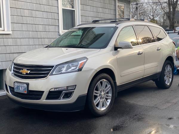2013 Chevrolet Traverse AWD LT Maintained extremely well, LOW MILES for sale in Warwick, RI – photo 3