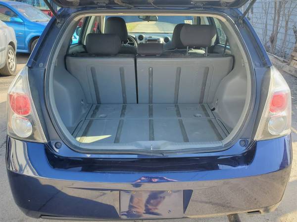 2009 Pontiac Vibe (Toyota Matrix) Runs Great - - by for sale in Ankeny, IA – photo 8