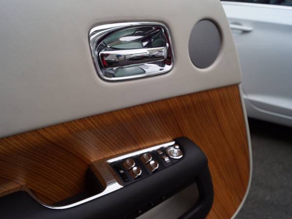 2014 Rolls-Royce Wraith Base - cars & trucks - by dealer - vehicle... for sale in Long Island City, NY – photo 18