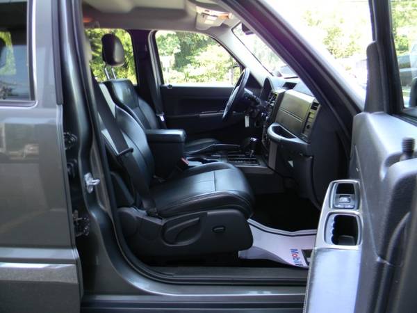 2012 Jeep Liberty LIMITED JET 4WD 6 CYL. SUV for sale in Plaistow, NH – photo 16