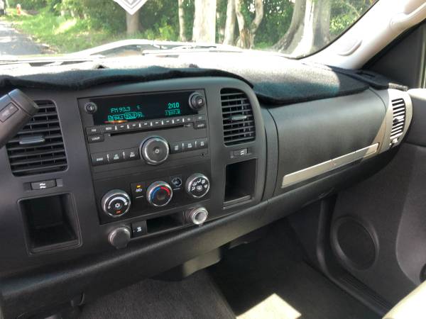 2008 CHEVROLET SILVERADO*LT*LEATHER*CLEAN CAR FAX*FLORIDA OWNED* for sale in Clearwater, FL – photo 9