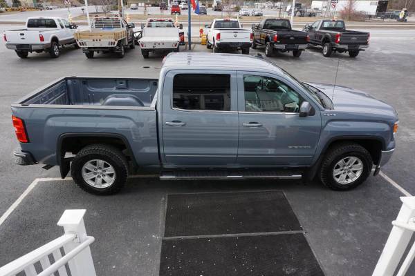 2015 GMC Sierra 1500 SLE 4x4 4dr Crew Cab 5 8 ft SB Diesel Truck for sale in Plaistow, NY – photo 5