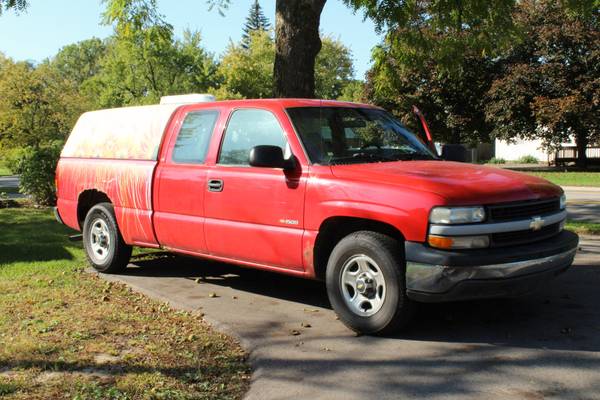 1999 Chevy Silverado 1500 ext. Cab - 3 door - 6ft truck bed used for c for sale in Howard City, MI – photo 2
