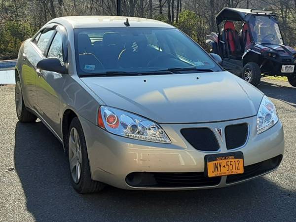 2009 Pontiac G6 - cars & trucks - by owner - vehicle automotive sale for sale in Stillwater, NY – photo 2